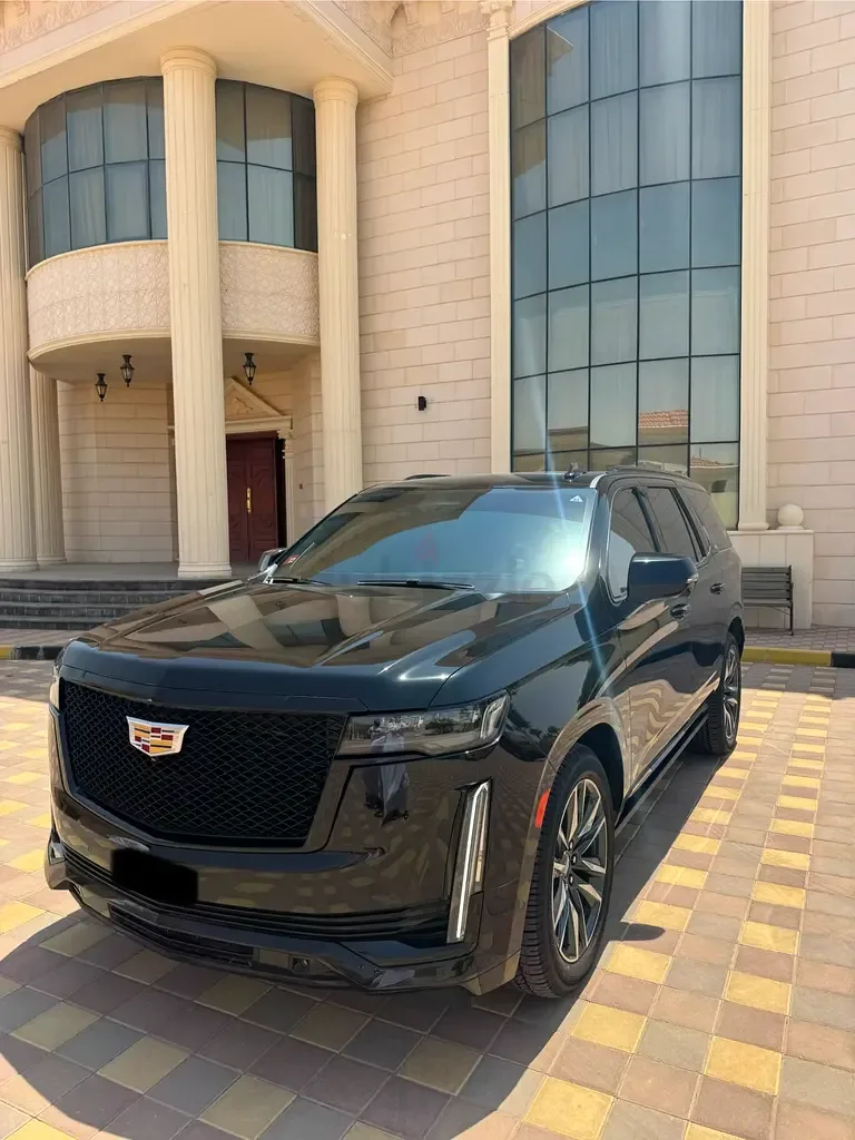 Cadillac Escalade 6.2 AT RWD (420 hp) - 3