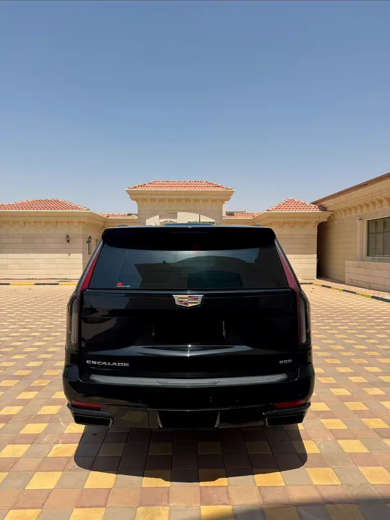 Cadillac Escalade 6.2 AT RWD (420 hp) - 6