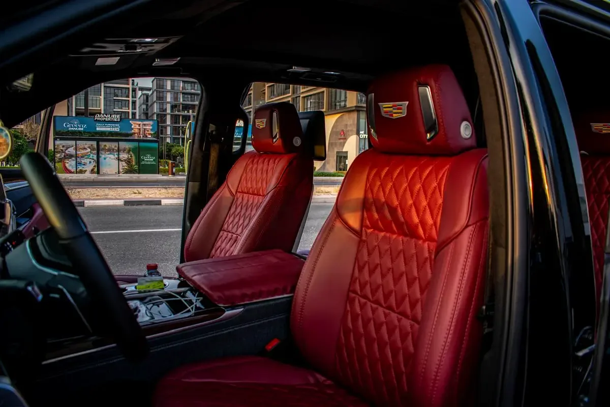 Cadillac Escalade 6.2 AT RWD (420 hp) - 8