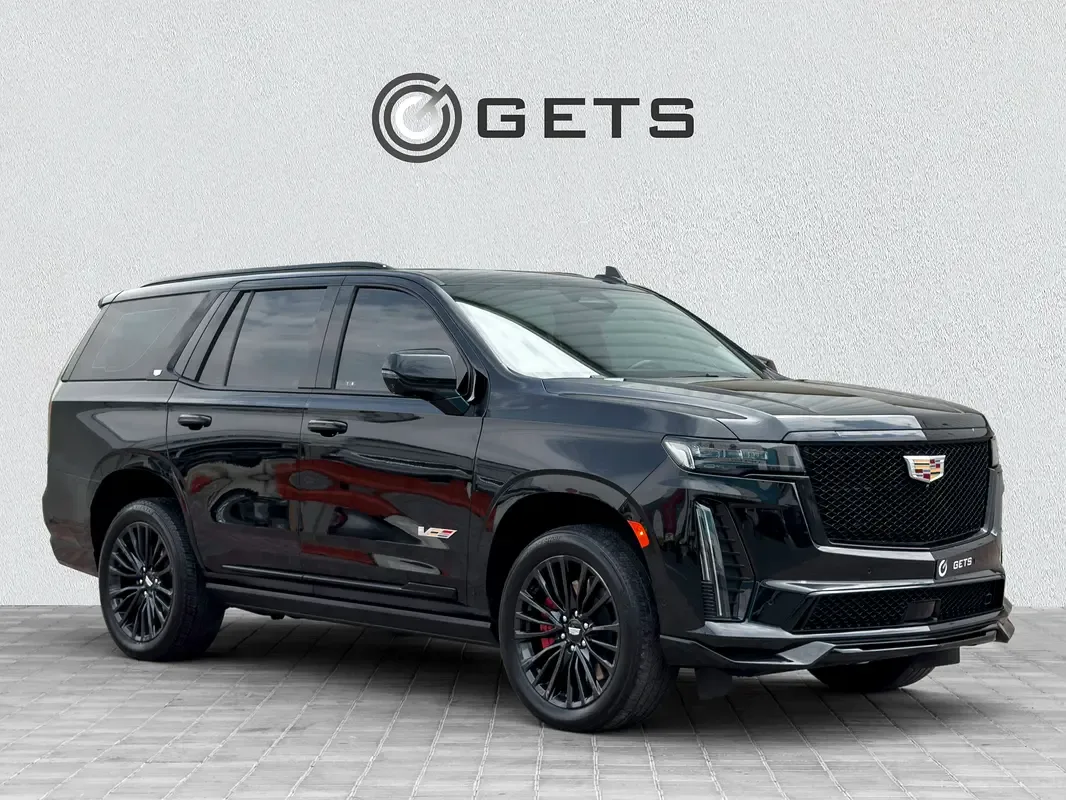 Cadillac Escalade 6.2 AT RWD (420 حصان) - 2