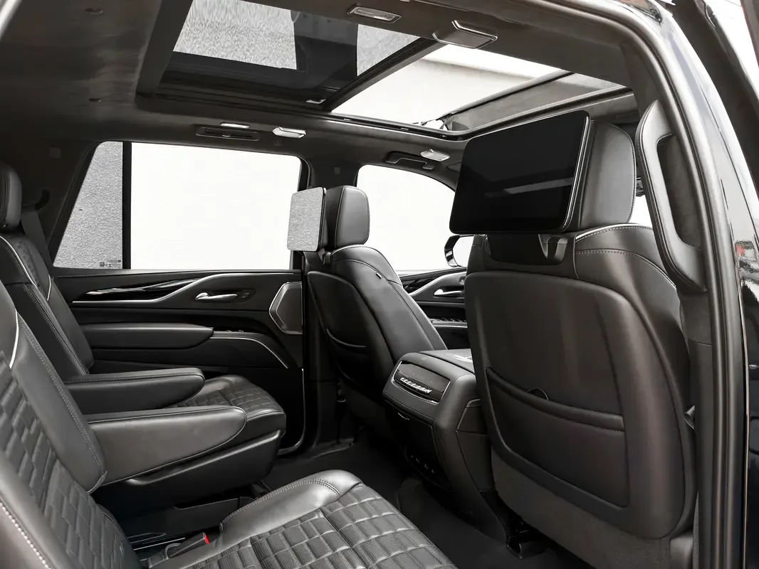 Cadillac Escalade 6.2 AT RWD (420 حصان) - 13