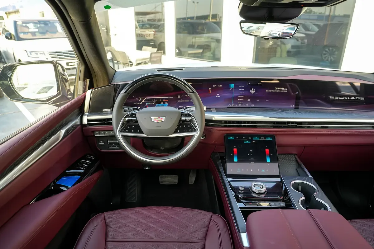 Cadillac Escalade 6.2 AT RWD (420 حصان) - 10