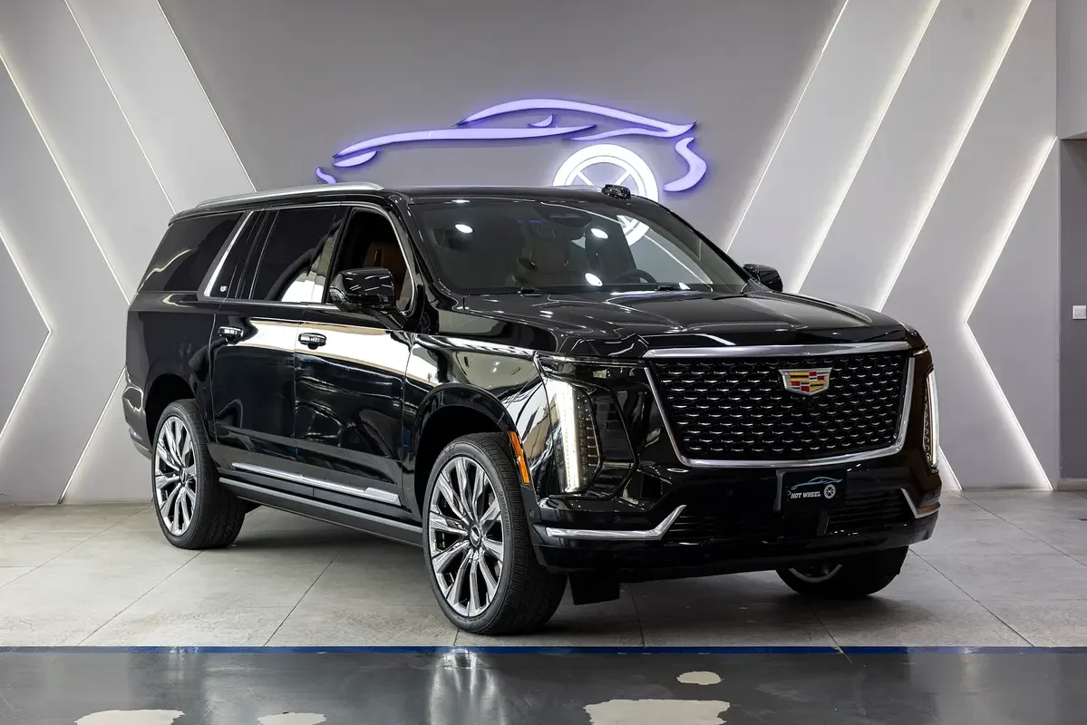 Cadillac Escalade 6.2 AT RWD (420 hp)