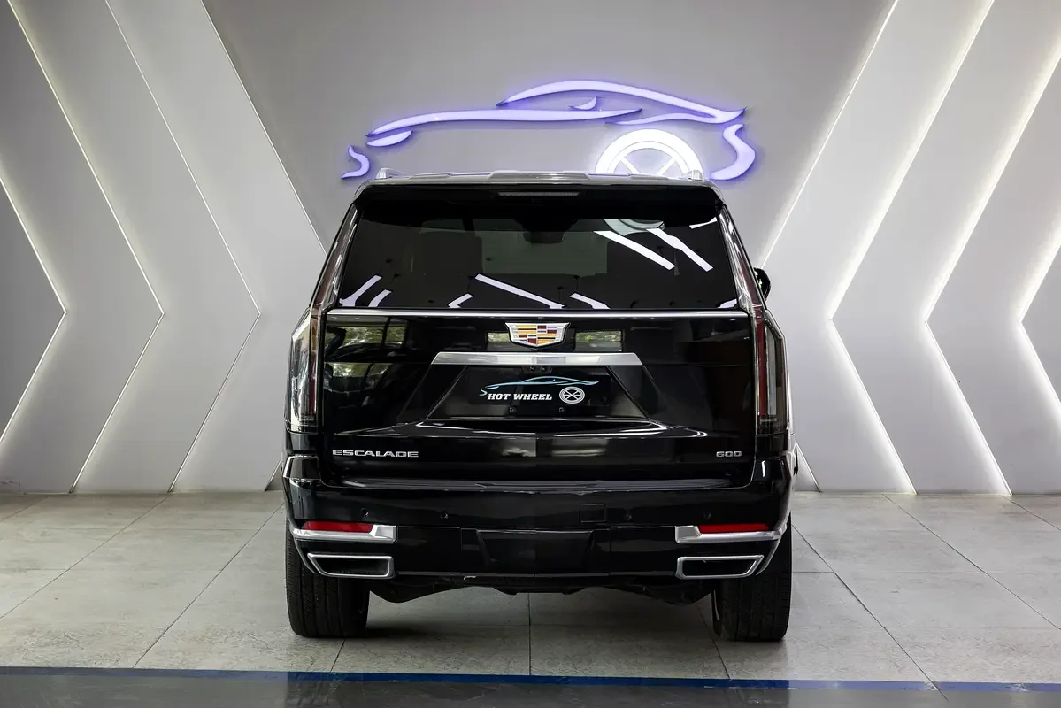 Cadillac Escalade 6.2 AT RWD (420 حصان) - 4
