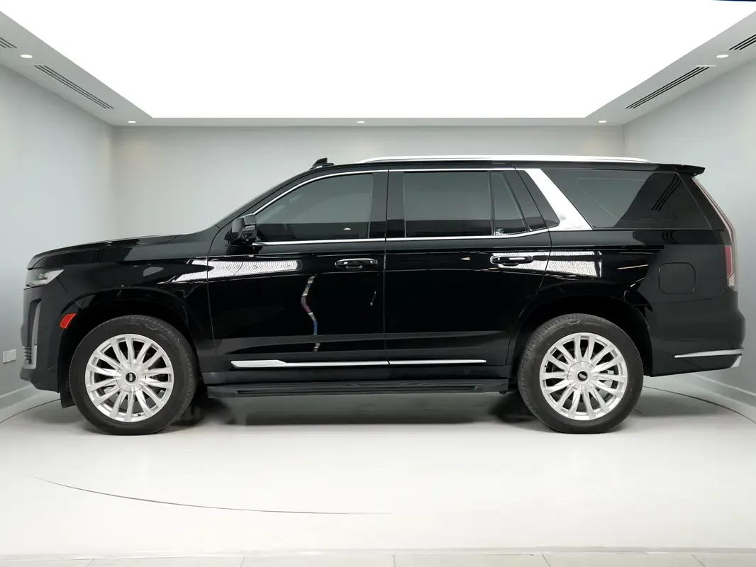 Cadillac Escalade 6.2 AT RWD (420 حصان) - 3