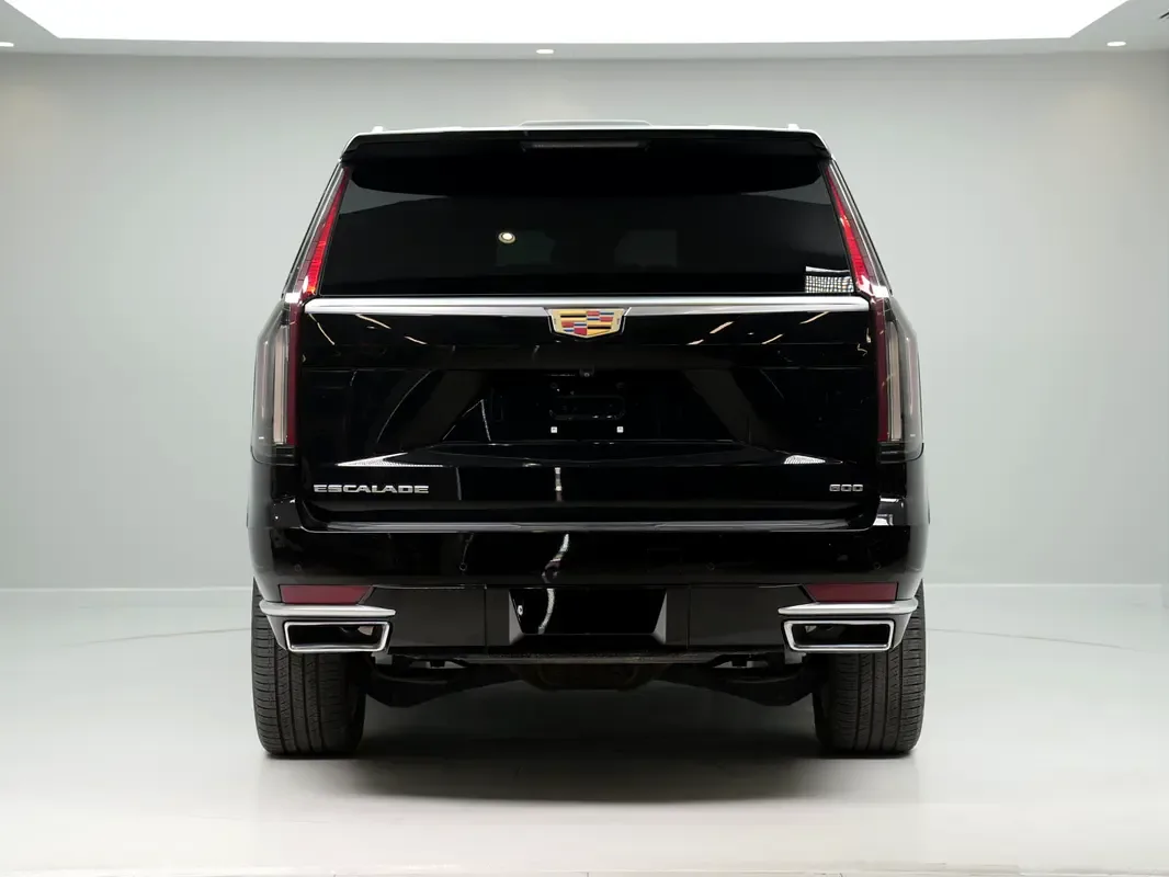 Cadillac Escalade 6.2 AT RWD (420 حصان) - 7