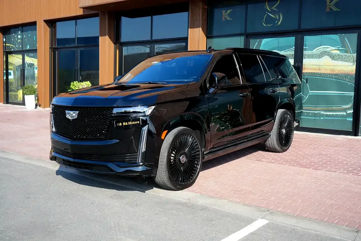 Cadillac Escalade 6.2 AT RWD (420 hp) - 3