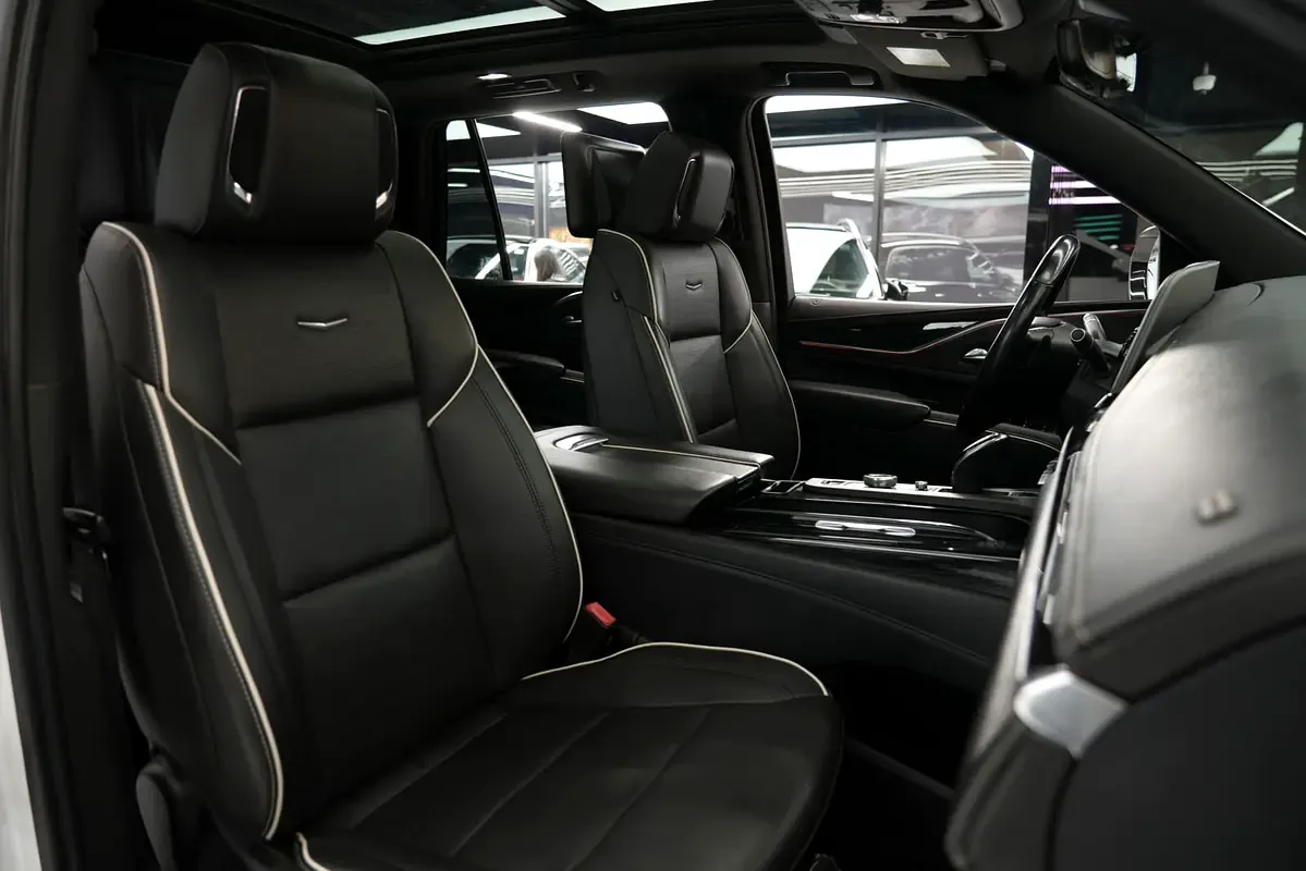Cadillac Escalade 6.2 AT RWD (420 حصان) - 13
