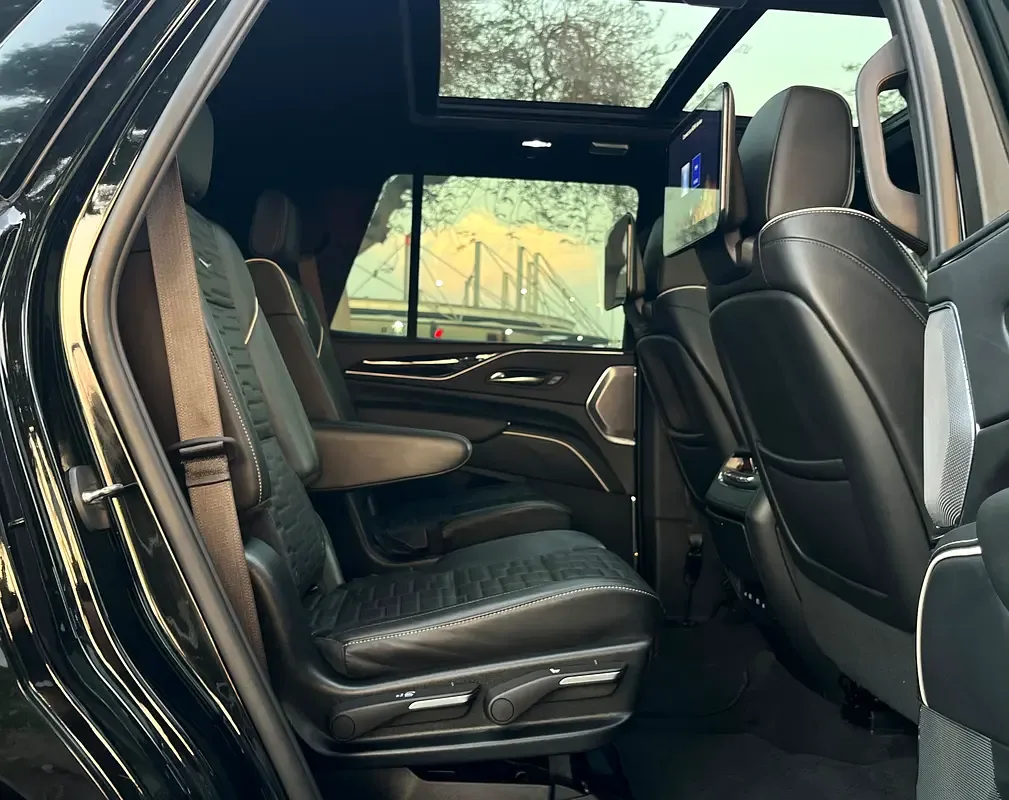 Cadillac Escalade 6.2 AT RWD (420 حصان) - 14