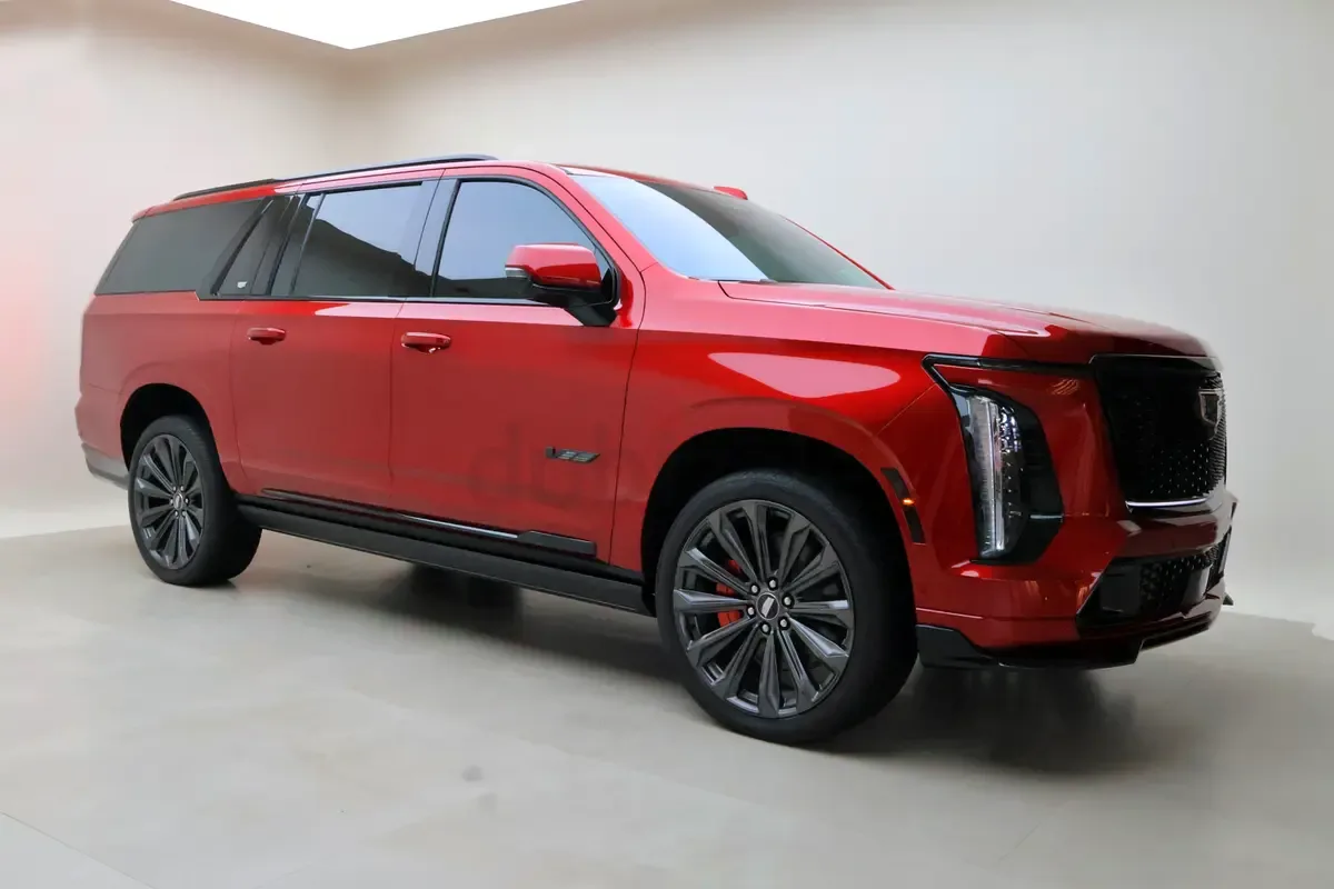Cadillac Escalade 6.2 AT RWD (420 حصان) - 3