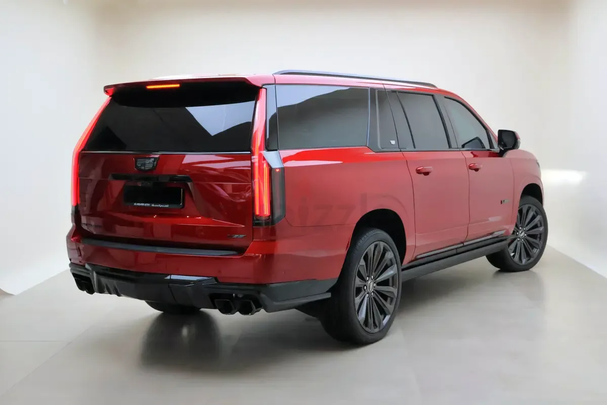 Cadillac Escalade 6.2 AT RWD (420 حصان) - 6