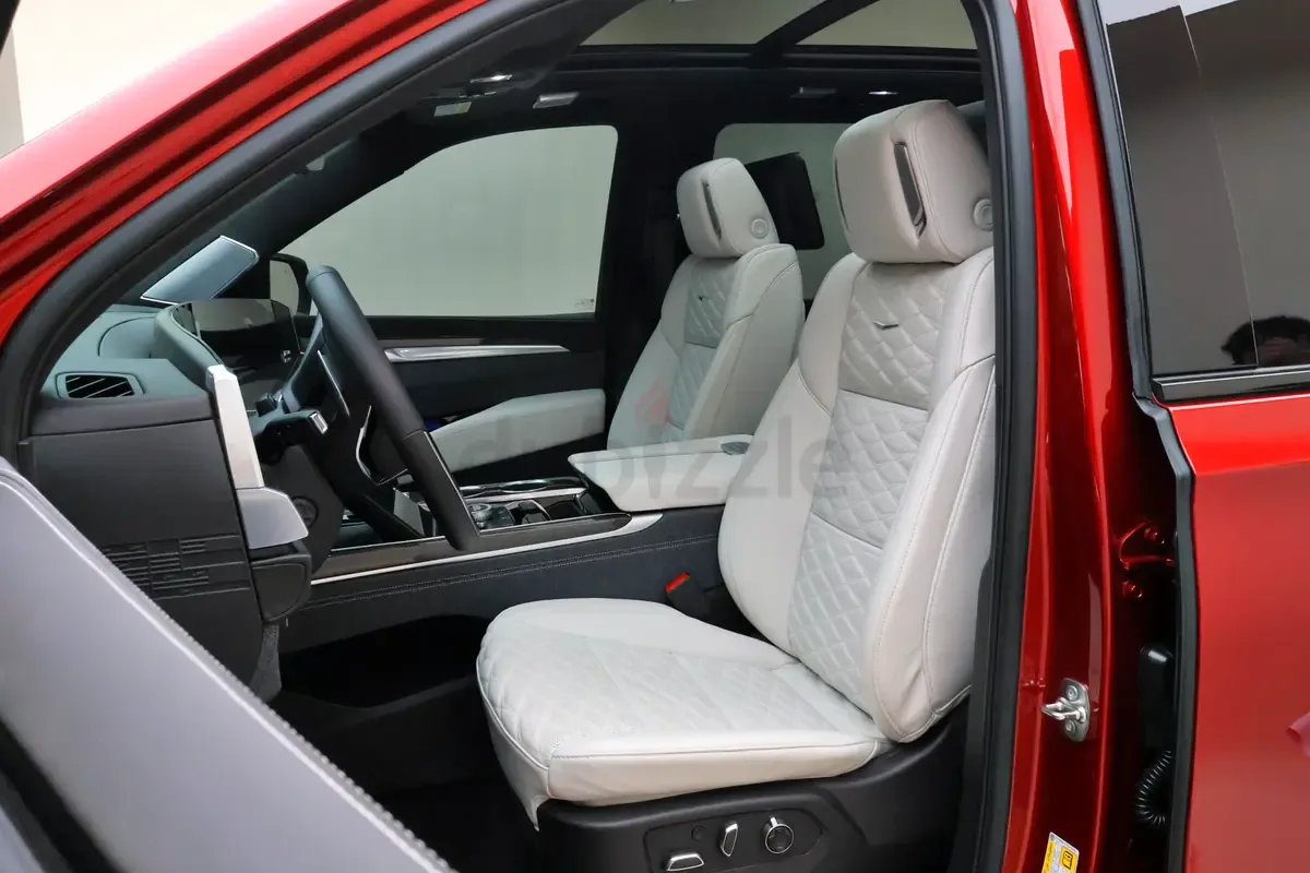 Cadillac Escalade 6.2 AT RWD (420 حصان) - 14