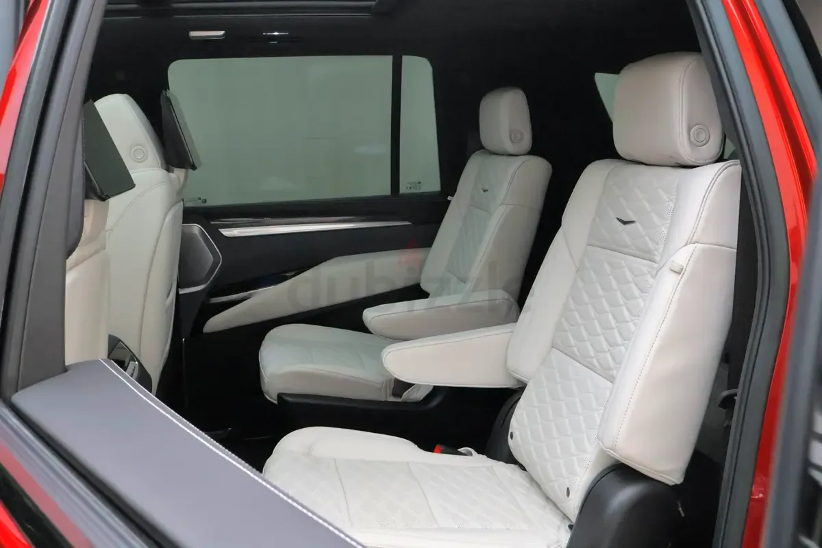 Cadillac Escalade 6.2 AT RWD (420 حصان) - 13