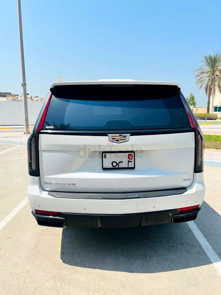 Cadillac Escalade 6.2 AT RWD (420 حصان) - 4
