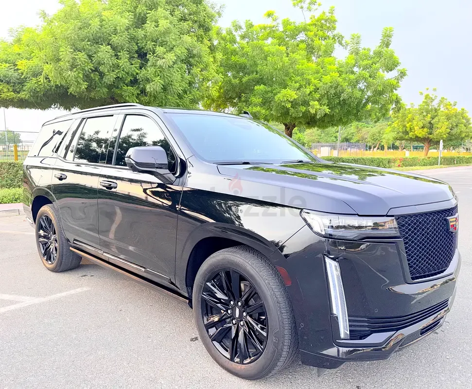 Cadillac Escalade 6.2 AT RWD (420 حصان) - 3