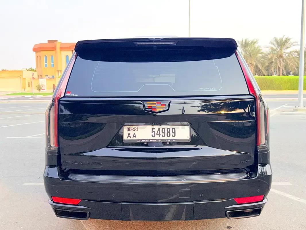 Cadillac Escalade 6.2 AT RWD (420 حصان) - 7