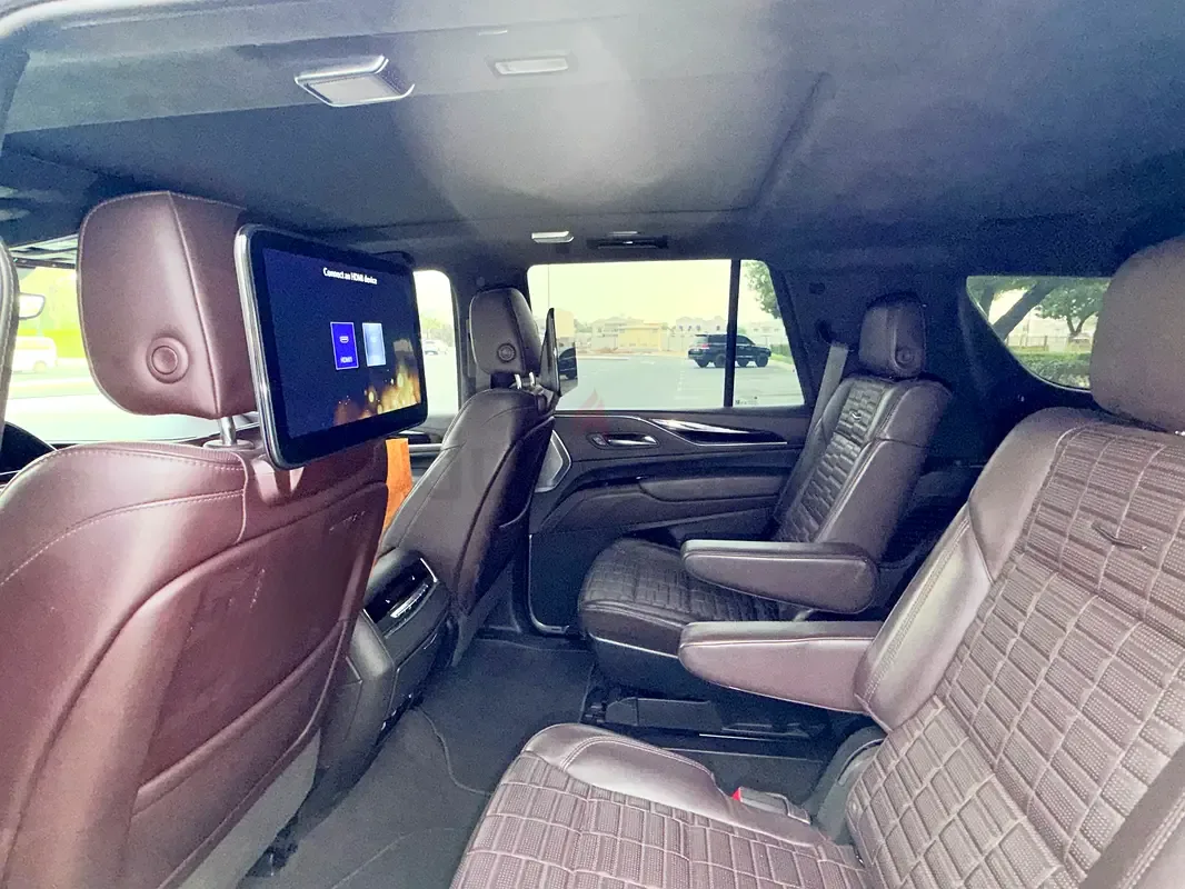 Cadillac Escalade 6.2 AT RWD (420 حصان) - 9