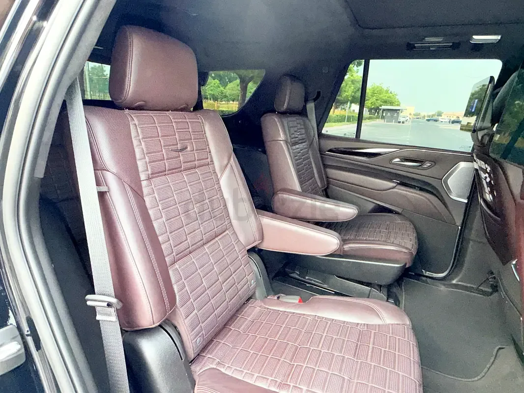 Cadillac Escalade 6.2 AT RWD (420 حصان) - 11