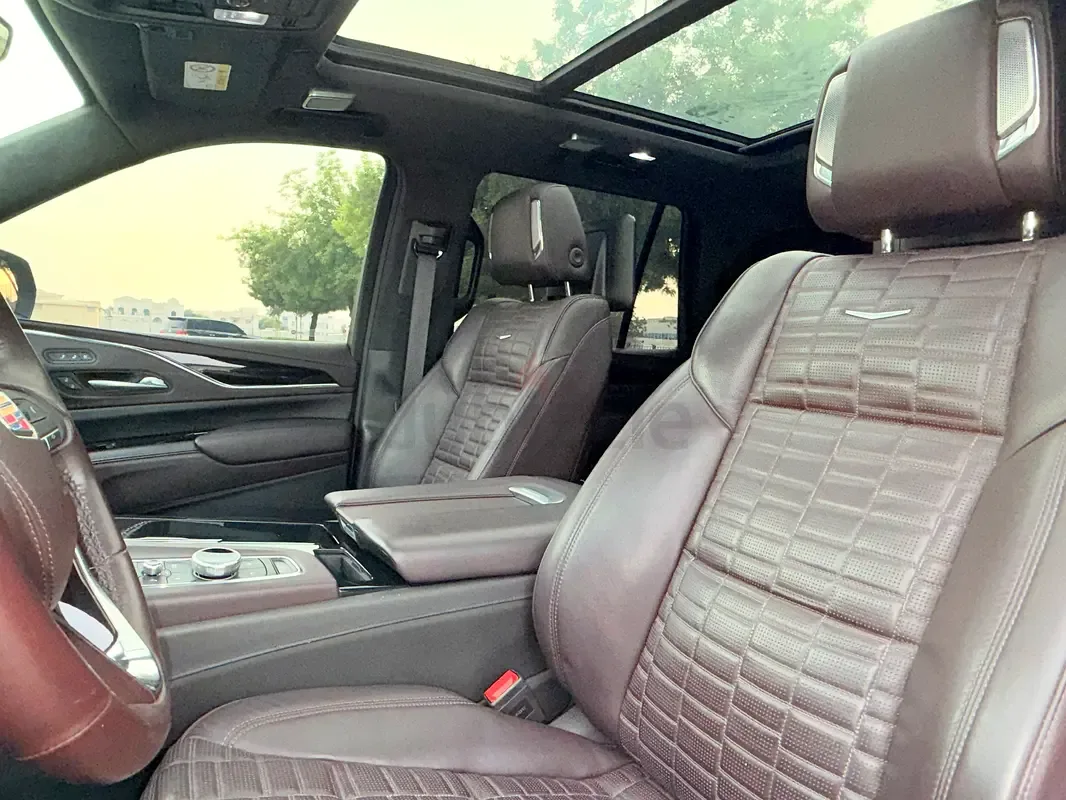 Cadillac Escalade 6.2 AT RWD (420 حصان) - 18
