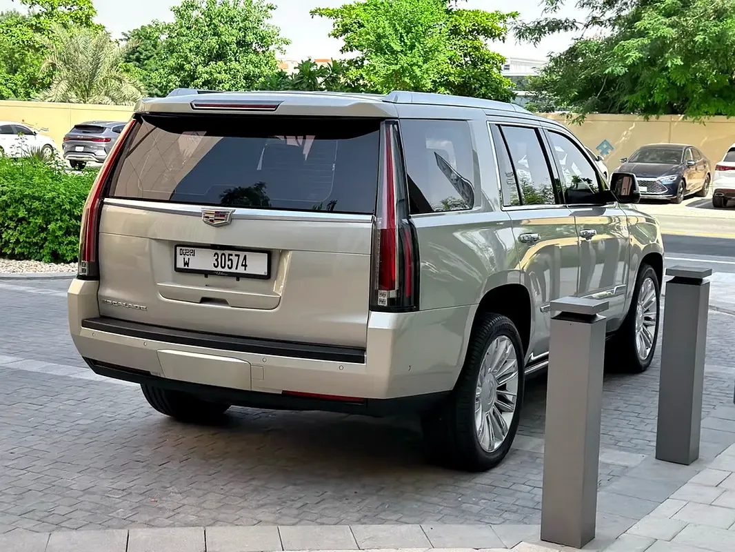 Cadillac Escalade 6.2 V8 AT 4WD (426 hp) - 6