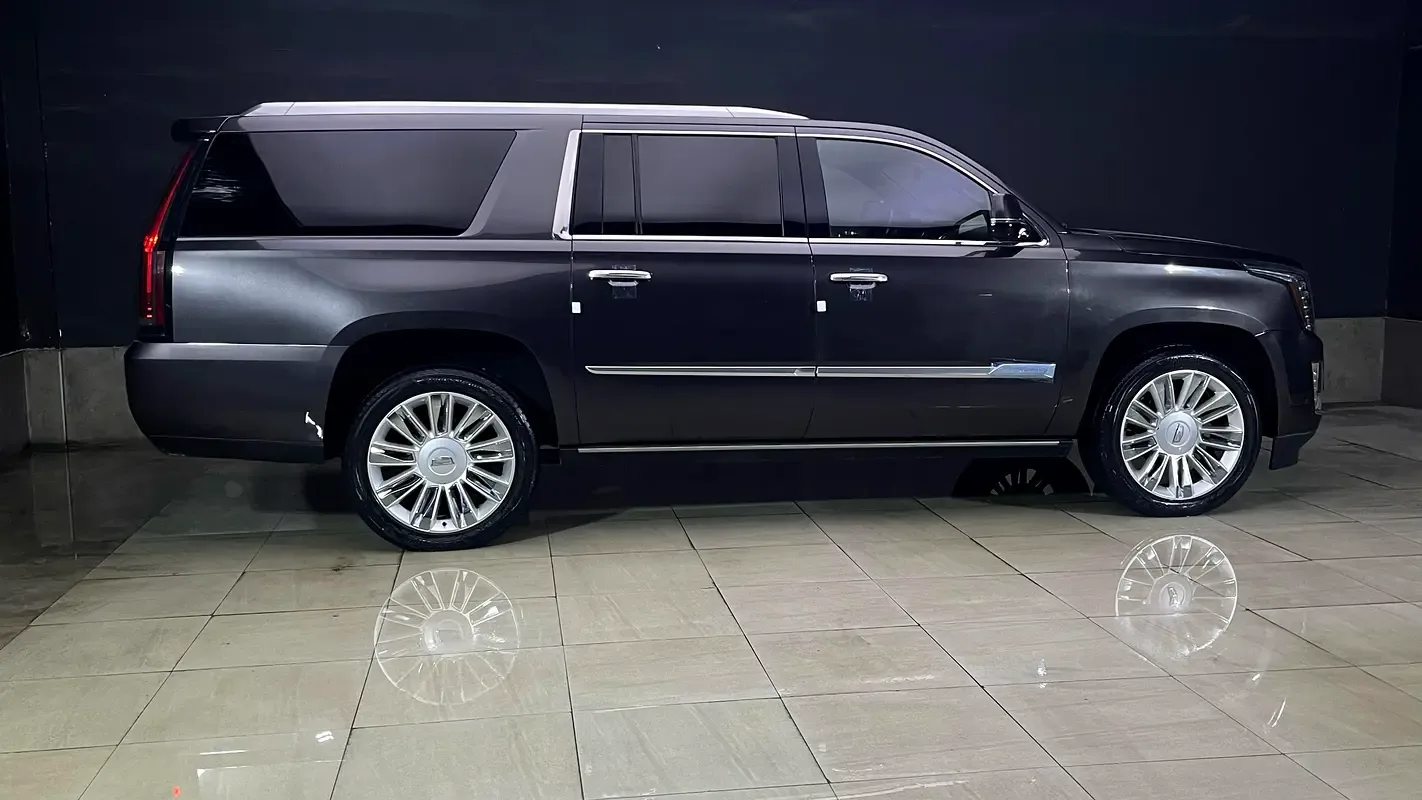 Cadillac Escalade 6.2 V8 AT 4WD ESV (426 hp) - 8