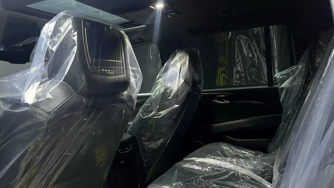 Cadillac Escalade 6.2 V8 AT 4WD ESV (426 hp) - 13