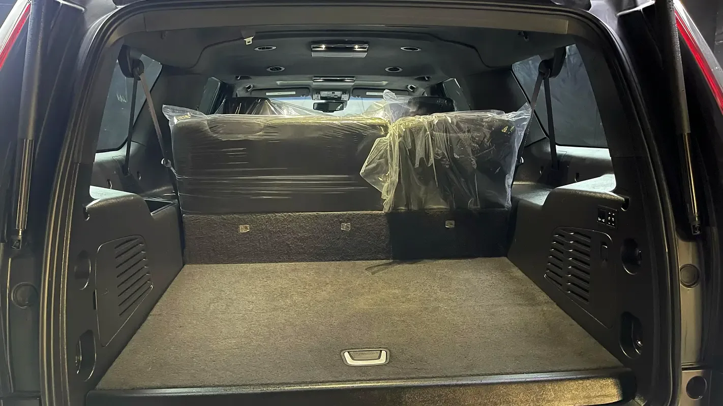 Cadillac Escalade 6.2 V8 AT 4WD ESV (426 hp) - 16