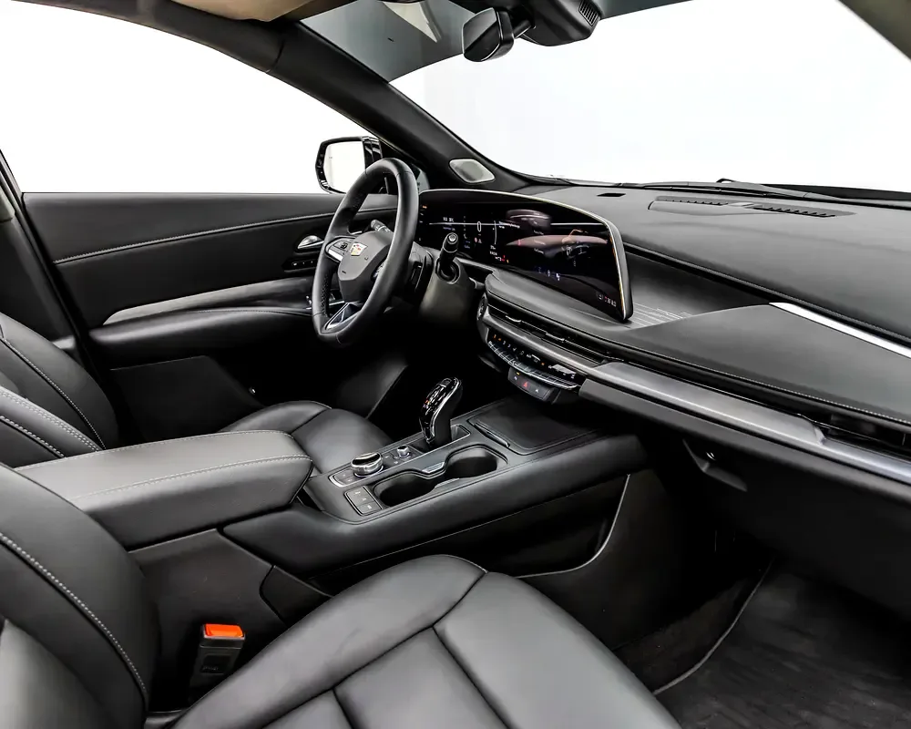 Cadillac XT4 2.0 AT (238 hp) - 6