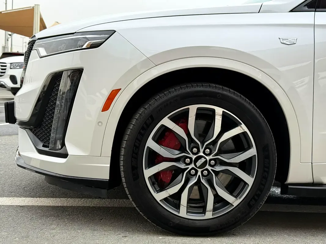 Cadillac XT6 3.7 AT (314 hp) - 6