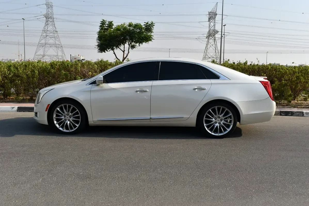 Cadillac XTS 3.6 AT 4WD (325 حصان) - 7
