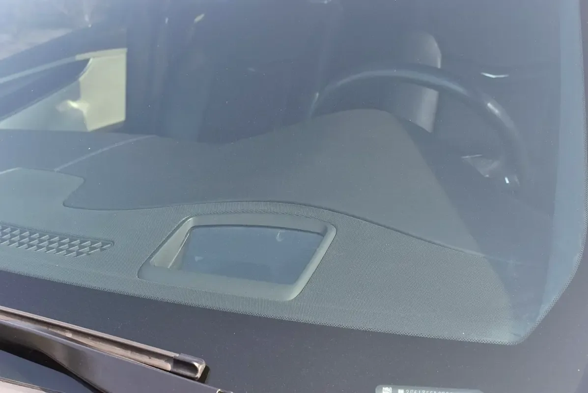 Cadillac XTS 3.6 AT 4WD (325 حصان) - 12