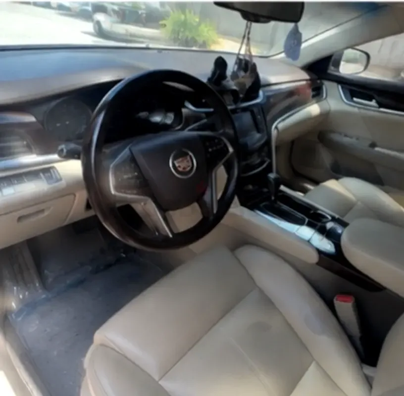 Cadillac XTS 3.6 AT 4WD (325 حصان) - 6