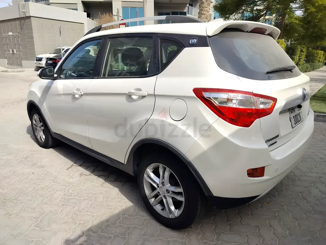 Changan CS35 1.6 AT (117 حصان) - 2