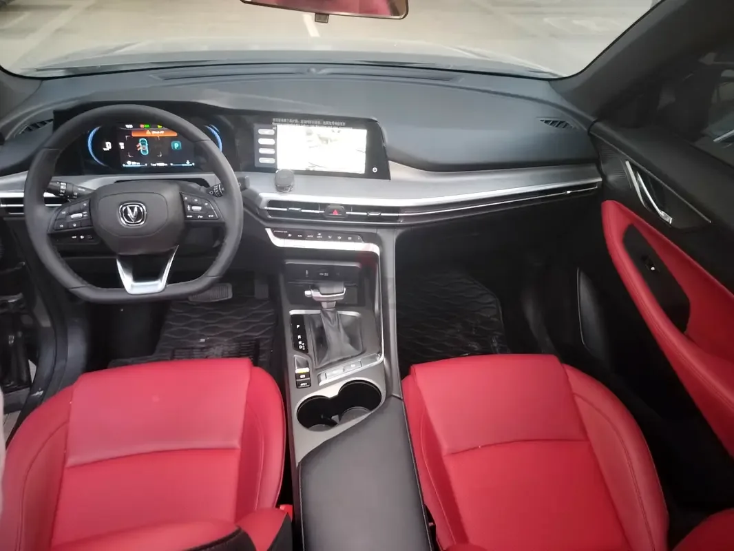 Changan CS35 Plus 1.4 AMT (150 حصان) - 8