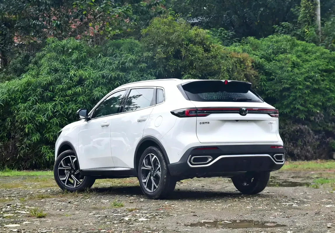 Changan CS55 Plus 1.5 AMT (192 hp) - 3