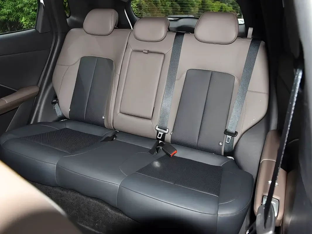 Changan CS55 Plus 1.5 AMT (192 حصان) - 9
