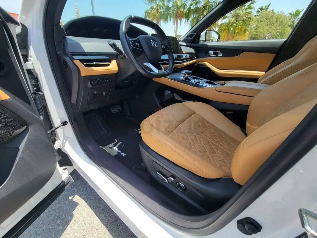 Changan UNI-K 2.0 AT (233 hp) - 8