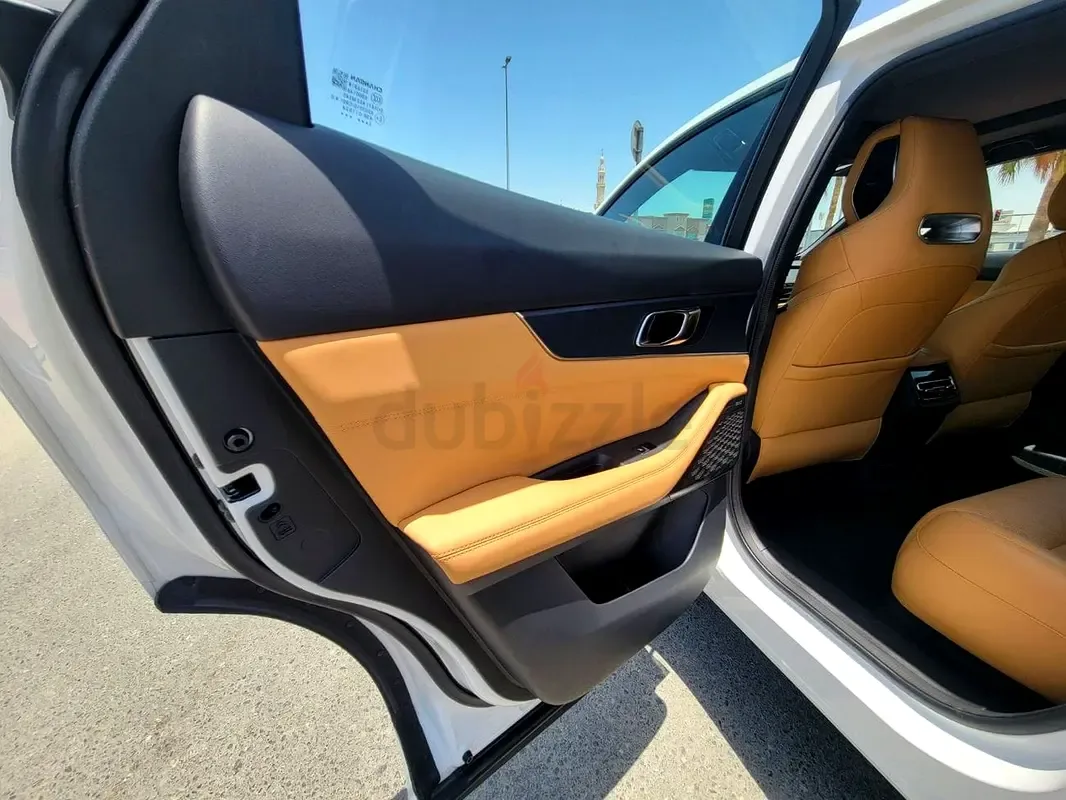 Changan UNI-K 2.0 AT (233 hp) - 13