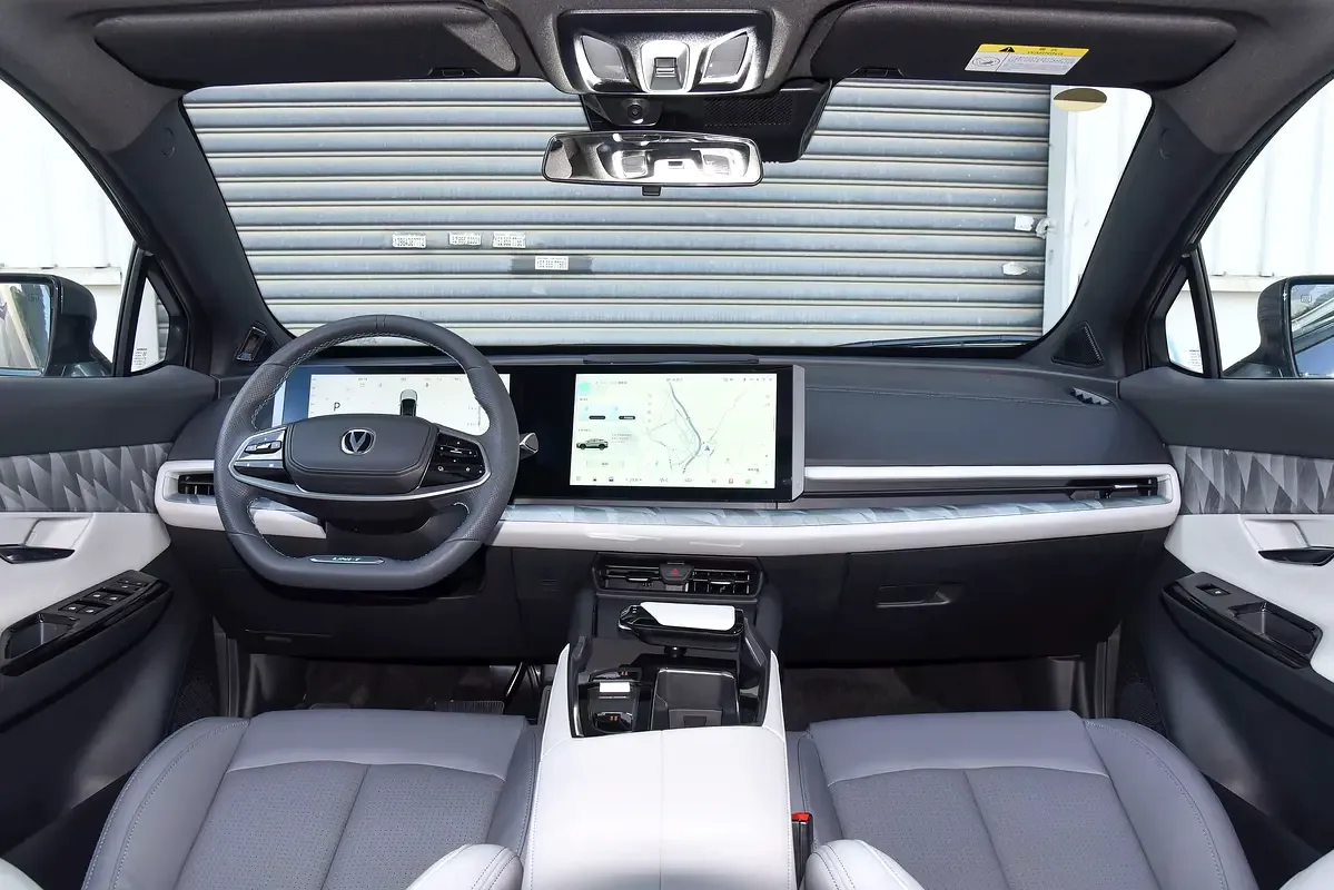 Changan UNI-T 1.5 AMT (188 hp) - 8