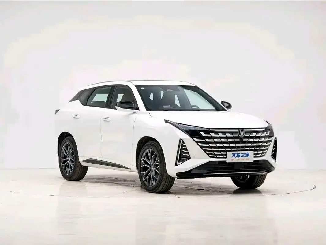 Changan UNI-Z 1.5 AMT (181 hp) - 3
