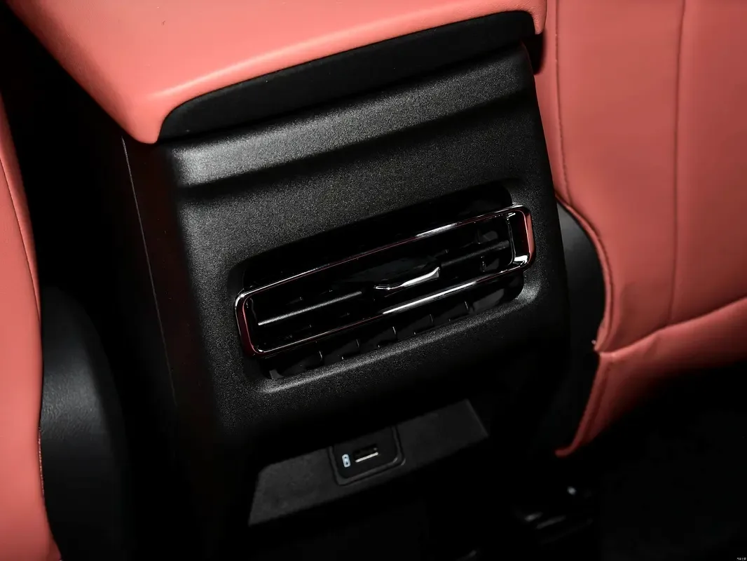 Changan X5 Plus 1.5 AMT (188 حصان) - 5