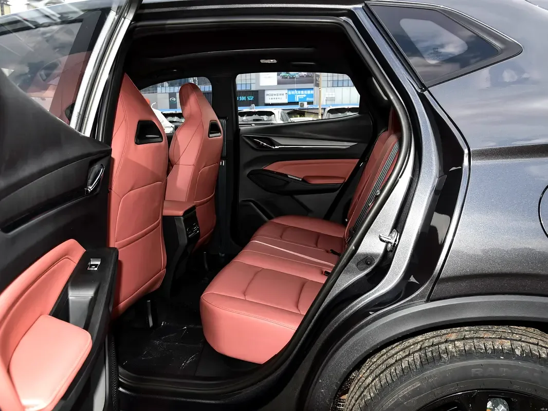 Changan X5 Plus 1.5 AMT (188 حصان) - 12