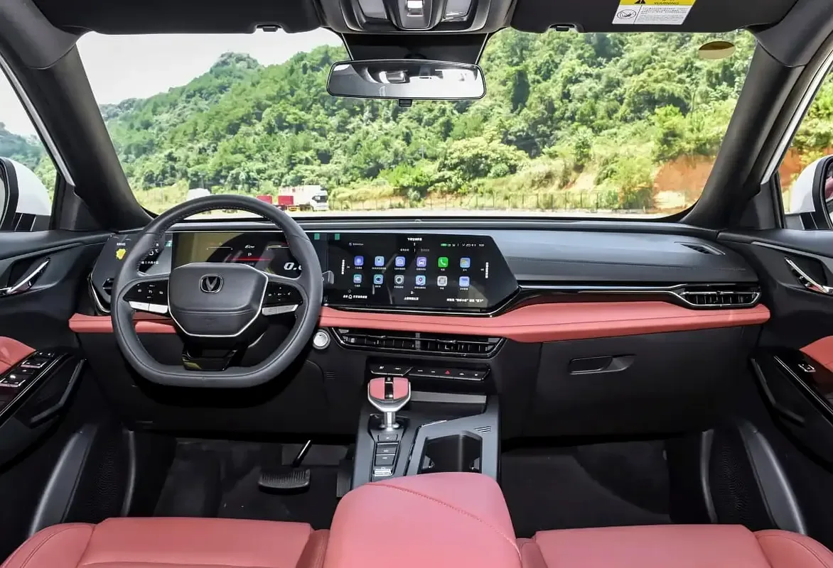 Changan X5 Plus 1.5 AMT (188 حصان) - 4