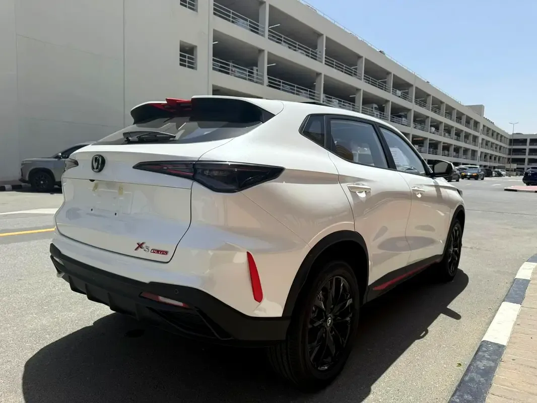 Changan X5 Plus 1.5 AMT (188 حصان) - 5