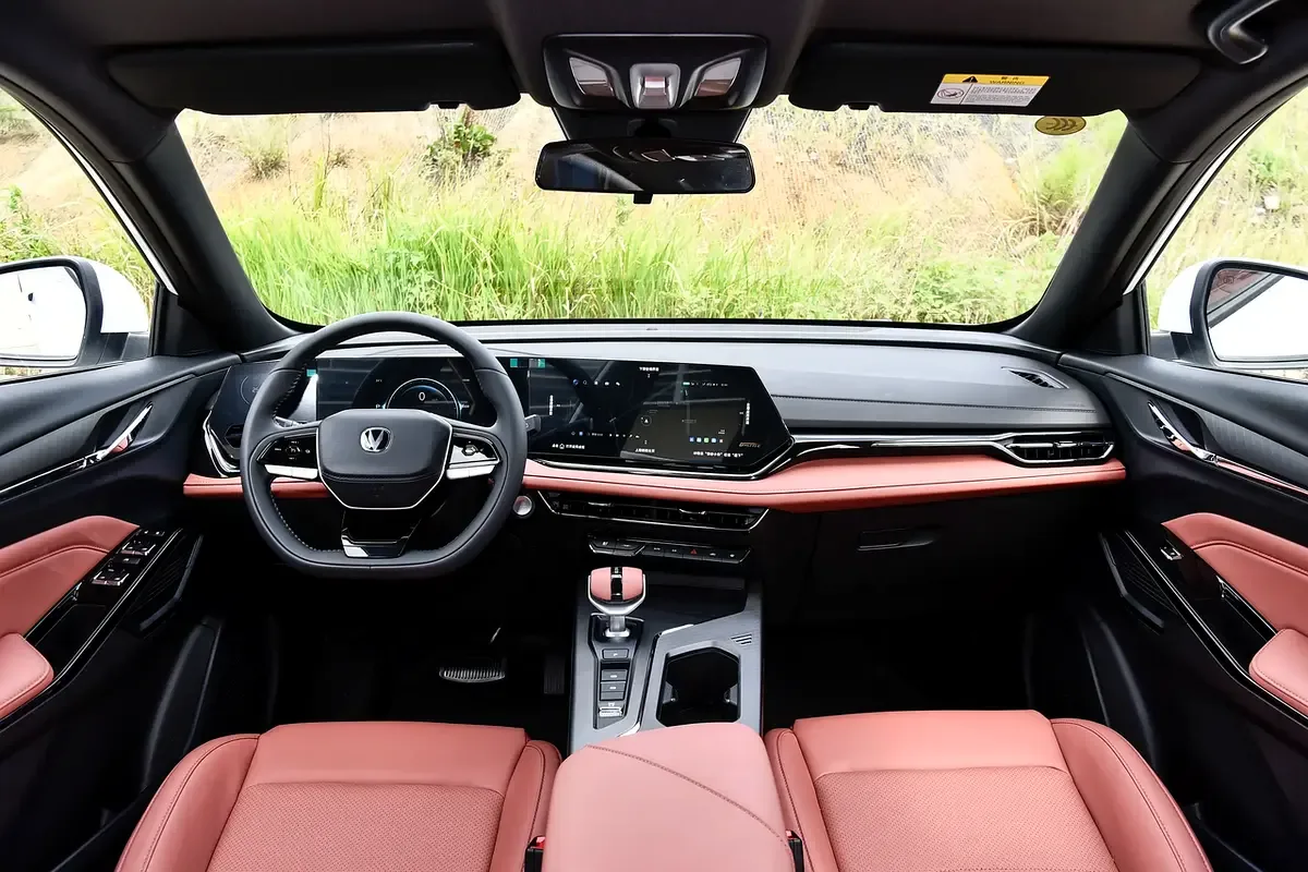 Changan X5 Plus 1.5 AMT (188 حصان) - 4