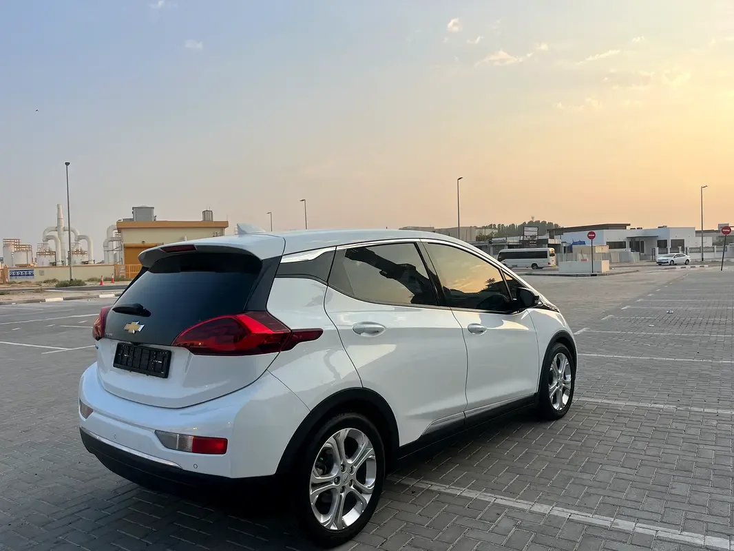Chevrolet Bolt AT (200 حصان) - 3