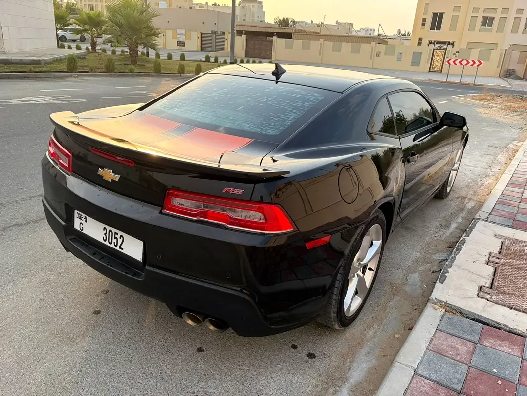 Chevrolet Camaro 3.6 AT (335 hp)