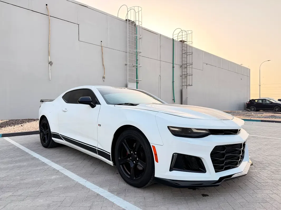 Chevrolet Camaro 3.6 AT (335 hp)