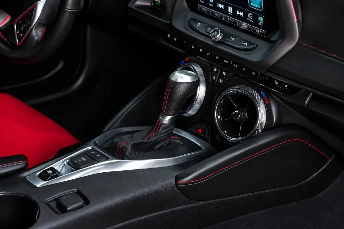 Chevrolet Camaro 3.6 AT (335 hp) - 14