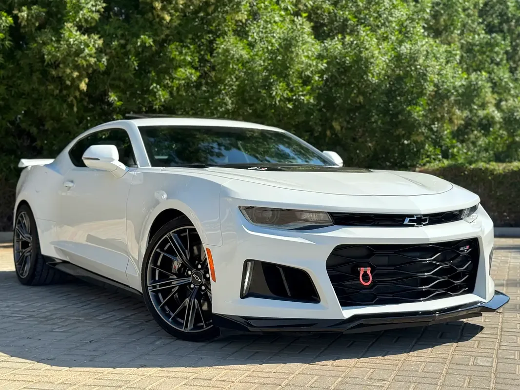 Chevrolet Camaro 6.2 AT (455 hp)